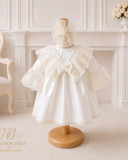 Rochie de botez fetiță albă cu fundă din dantelă Céleste