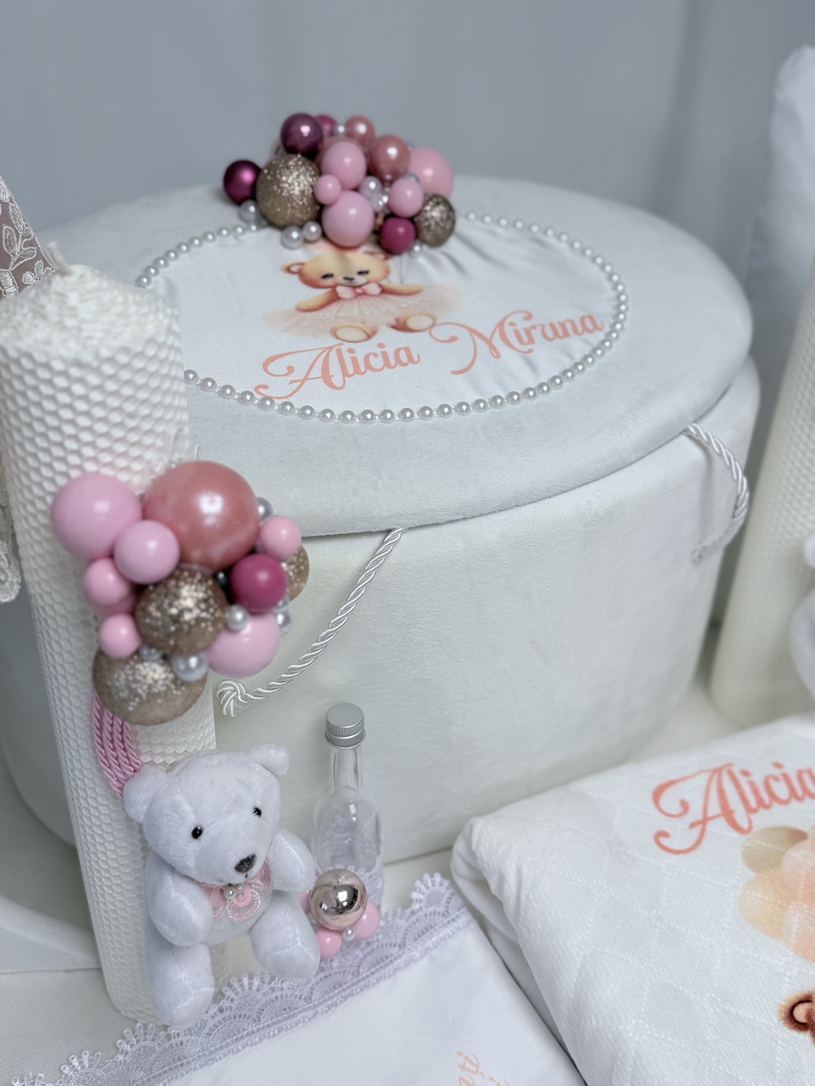 Trusou de botez personalizat de lux pentru fetiță alb și roz Rêve de Ballerine – ursuleț balerină cu balonașe - imagine 4