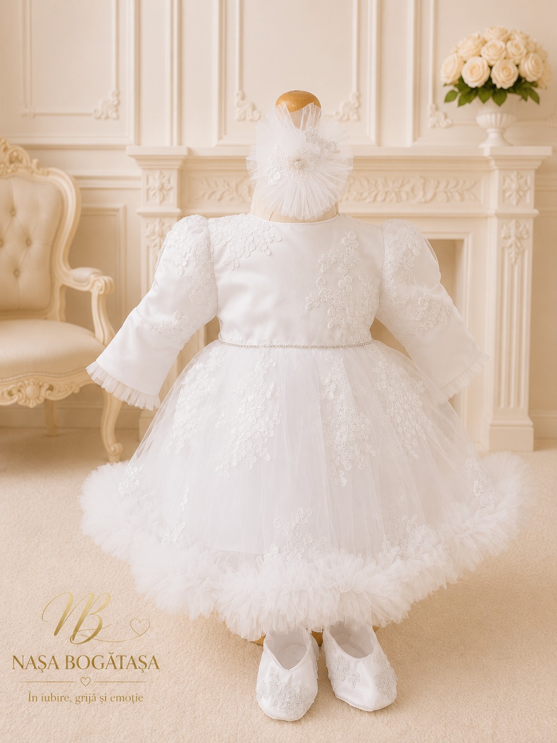 Rochie de botez fetiță albă cu bonetă și botoșei Célestine